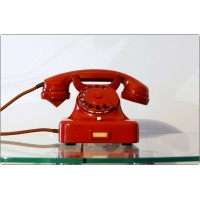 Desk Phone SIEMENS Mod. W 48 LIMITED - Bakelite - RED