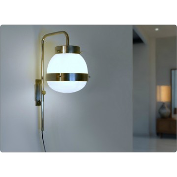 ARTEMIDE Lampada da Parete Mod. DELTA - Design Sergio Mazza 1960