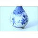 Small porcelain vase - Qing / Qianlong Dynasty - Jiaqing Period - 19th Century
