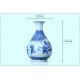 Small porcelain vase - Qing / Qianlong Dynasty - Jiaqing Period - 19th Century